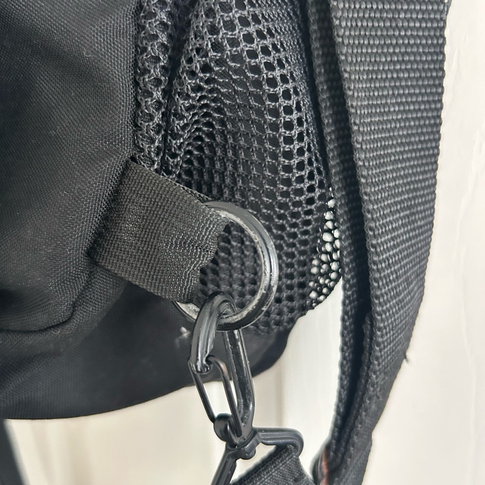 Eagle Creek Dual Function Messenger Bag Backpack - Picture 4 of 11